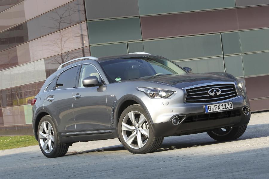  Infiniti FX30d S 2012 года  (фото 15 из 28)